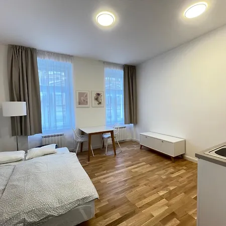 Apartament Varsavska 202 Praga